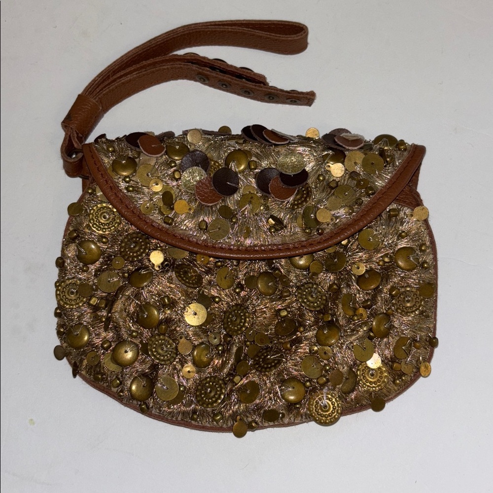 GOLD SEQUIN BEADED WRISTLET WITH BROWN LEATHER NO BRAND TAG MADE IN INDIA